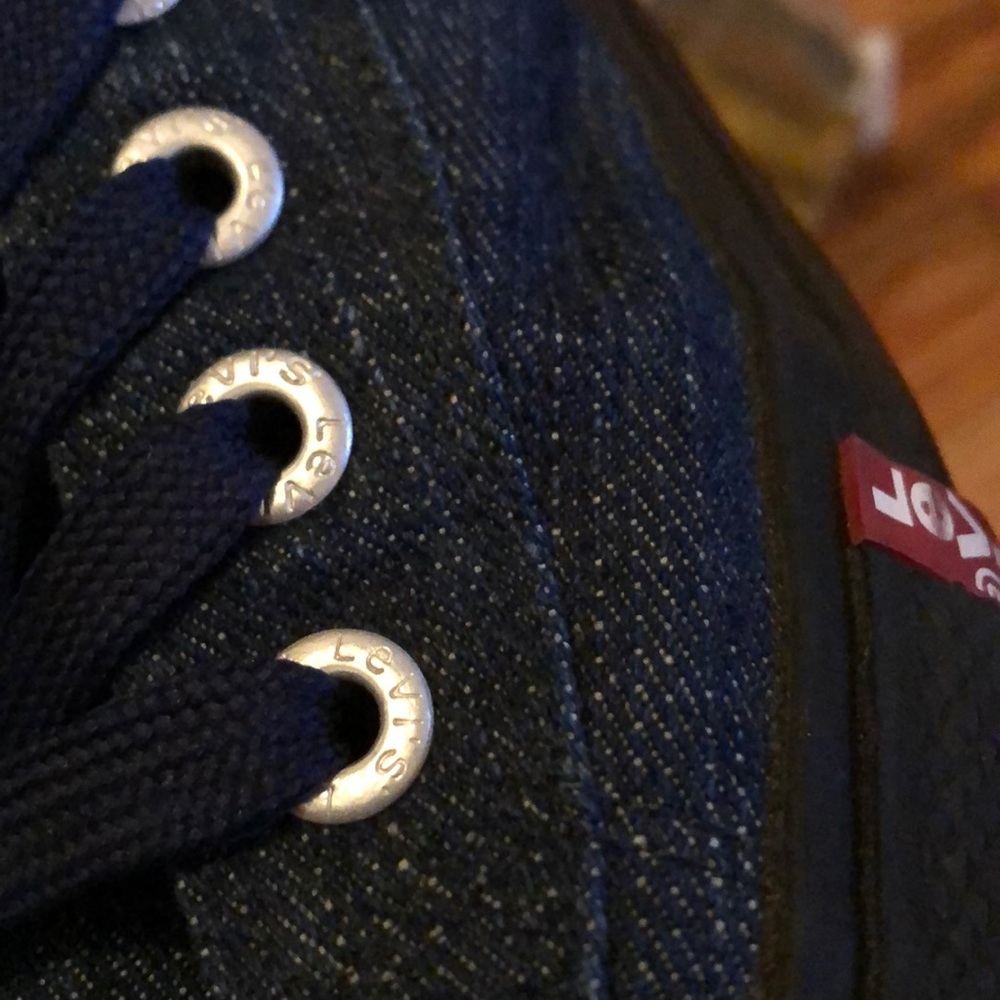 Men’s Levi Denim Hightop Canvas Sneakers - Picture 7 of 8
